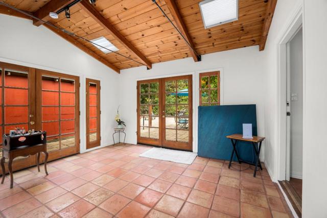 122 Strawberry Canyon Road, Royal Oaks CA: https://media.crmls.org/mediaz/9fca665c-71bc-4a4b-a9b0-98a3e1cab701.jpg