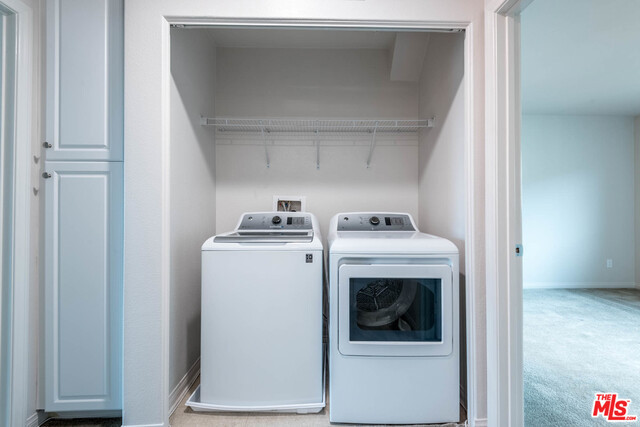 7254 N CEDAR Road, Van Nuys CA: https://media.crmls.org/mediaz/9fcb854e-48b9-4188-a960-25e2587c373f.jpg