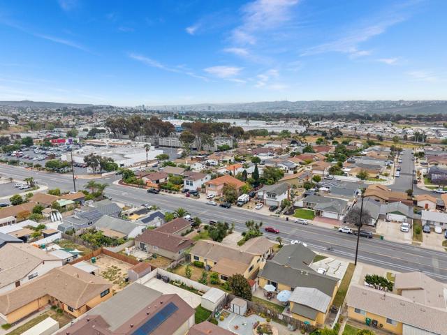 2862 Coronado Avenue, San Diego CA: https://media.crmls.org/mediaz/9fcc3b85-c18f-4fe7-9742-a4eaa79a0e3c.jpg