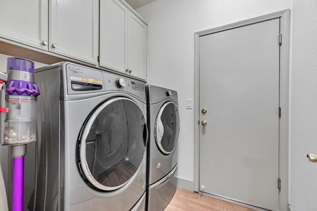 15202 Monticello Way, Morgan Hill CA: https://media.crmls.org/mediaz/9fce22b6-56a6-453c-8050-1357b55327b1.jpg