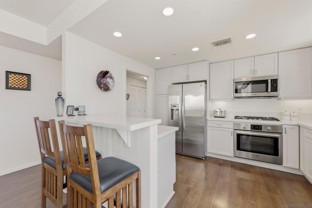510 1st Avenue - photo 11