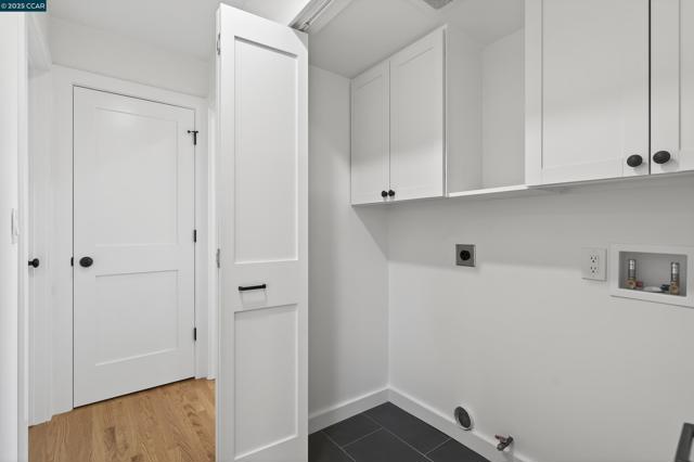 1264 Belfair Dr, Pinole CA: https://media.crmls.org/mediaz/9fcf4360-7f8a-42dc-9036-001ad06f4c34.jpg