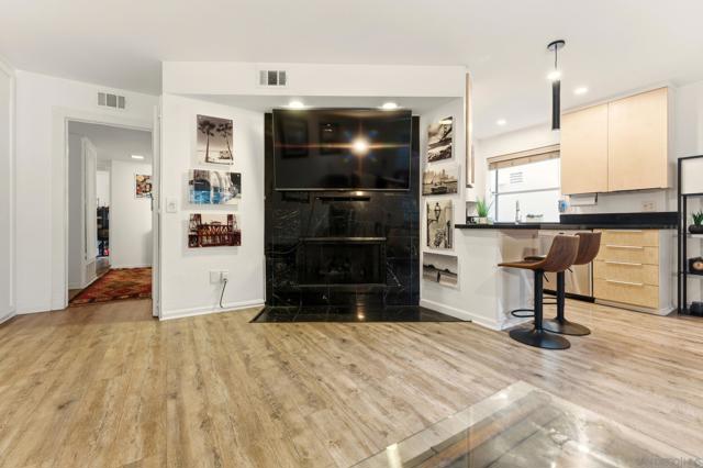 3116 Groton Way, San Diego CA: https://media.crmls.org/mediaz/9fcf5a61-ab99-417b-a8b1-f191d9e4ddf6.jpg