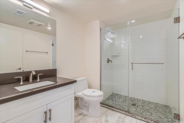 3128 Canon St, San Diego CA: https://media.crmls.org/mediaz/9fd1c3ac-4295-448d-ba03-82d4056d6d3b.jpg