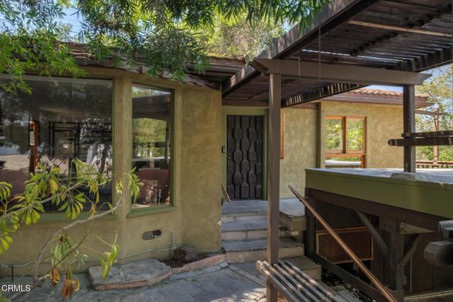 469 Sycamore Glen, Pasadena CA: https://media.crmls.org/mediaz/9fd3a5c1-5d9c-41f7-92a7-86b375fe23cf.jpg