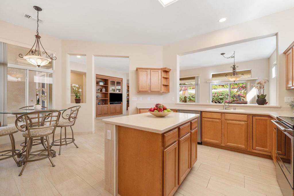 MLS #219137160DA image #16