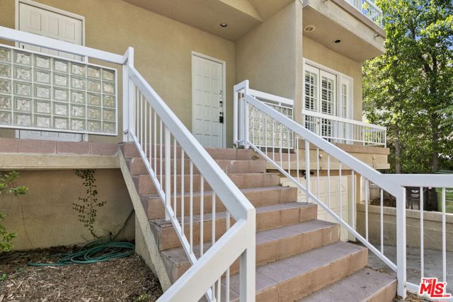 Image 3 for 1837 Parnell Ave #2, Los Angeles, CA 90025
