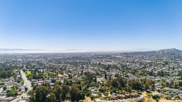 2875 Romagnolo Street, Hayward CA: https://media.crmls.org/mediaz/9fd636a8-f564-4cce-8986-b67a678995b4.jpg
