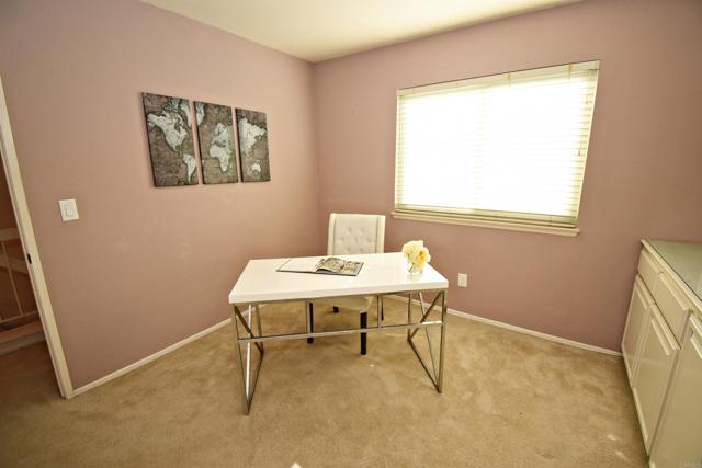 Detail Gallery Image 16 of 26 For 10908 Avenida Playa Veracruz, San Diego,  CA 92124 - 3 Beds | 2/1 Baths