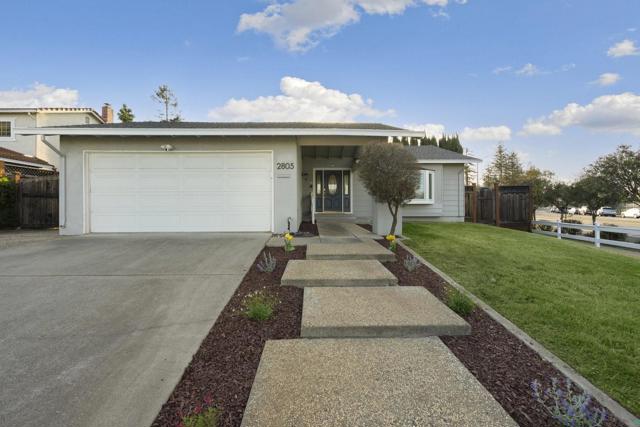 2805 Gazelle Drive, Campbell CA: https://media.crmls.org/mediaz/9fd7628a-1066-4aa5-b8fe-a02af5b852c7.jpg