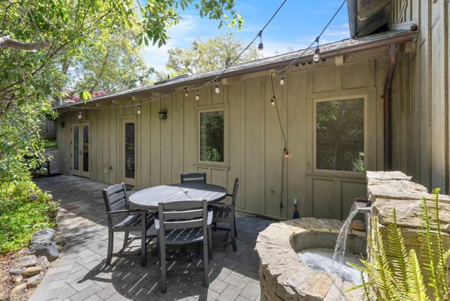 5 NE of 4th on Lopez, Carmel CA: https://media.crmls.org/mediaz/9fd770e8-bdb1-4011-b977-0c828a232b4f.jpg
