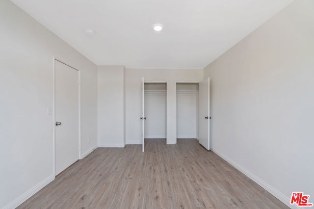 945 N Ditman Avenue, Los Angeles CA: https://media.crmls.org/mediaz/9fd85161-ae3c-4cbc-8e89-e6eedd56c6f3.jpg