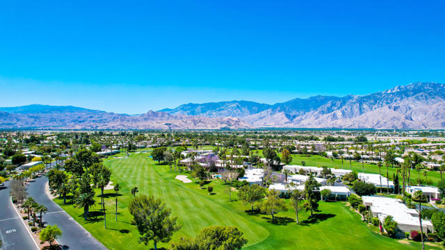 29879 E Trancas Drive, Cathedral City CA: https://media.crmls.org/mediaz/9fd9dd6c-65b2-4999-babd-fc932873d83f.jpg