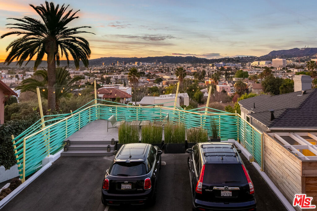 906 HYPERION Avenue #1