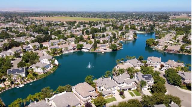 2559 Neptune Court, Tracy CA: https://media.crmls.org/mediaz/9fdcb74d-d18d-4e46-9889-41a02ee062f4.jpg