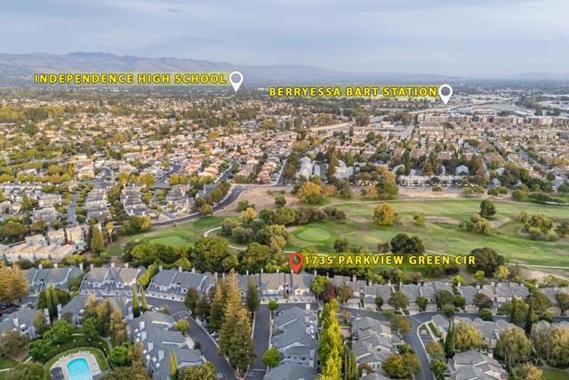 1735 Parkview Green Circle, San Jose CA: https://media.crmls.org/mediaz/9fdcd139-430a-461e-8820-3544349e76d0.jpg