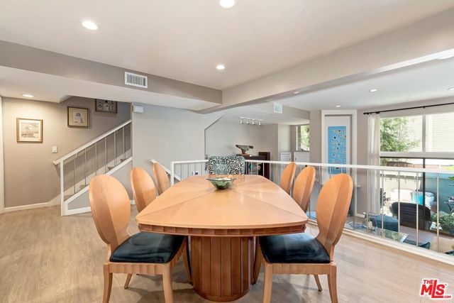 13121 Mindanao Way, 4 photo 8