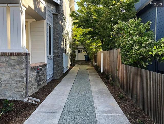 927 Ramona, Palo Alto CA: https://media.crmls.org/mediaz/9fde2965-7d39-4109-a824-f0e31cda26e9.jpg