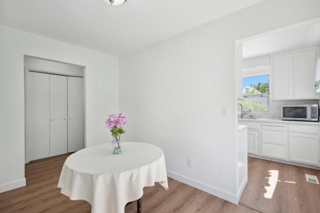 956 S 9th Street, San Jose CA: https://media.crmls.org/mediaz/9fde4d77-95d4-43a7-98f0-07e497ba1adb.jpg