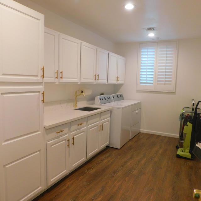 14 Mission Palms W Drive, Rancho Mirage CA: https://media.crmls.org/mediaz/9fde7041-2221-41fb-84d3-9c113d87e617.jpg