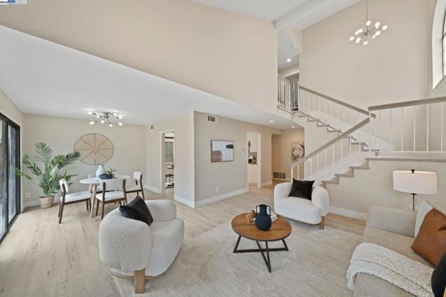 3664 Thrush Terrace, Fremont CA: https://media.crmls.org/mediaz/9fdf69a5-d800-495b-9186-430c81c5f07b.jpg