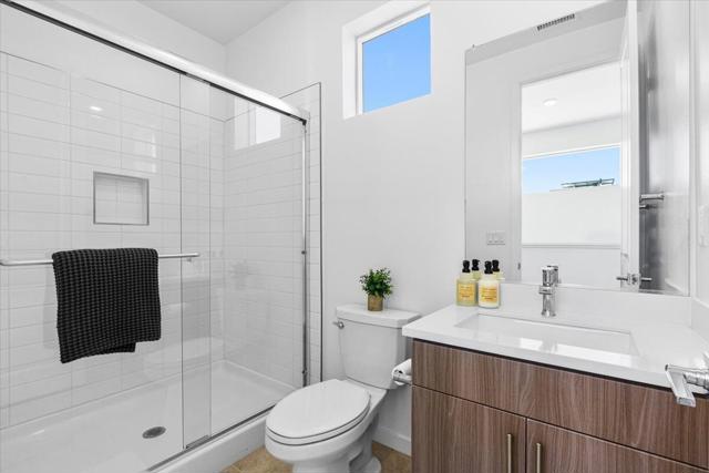 211 Mustang Lane, Palm Springs, CA 92262