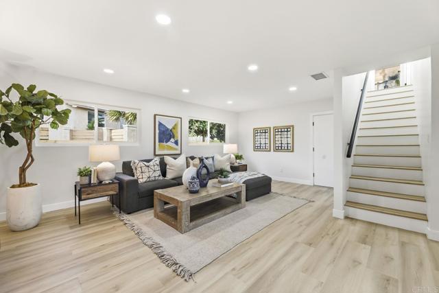 Detail Gallery Image 11 of 43 For 1019 Torole Cir, Vista,  CA 92084 - 3 Beds | 2 Baths