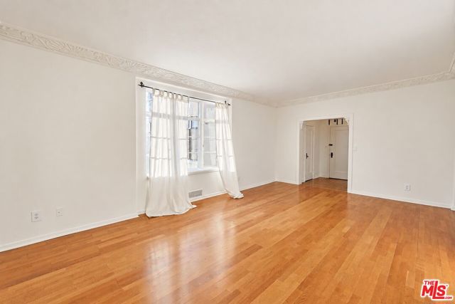 1314 North HAYWORTH Avenue, 502 photo 21