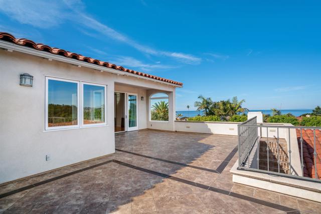 1865 Soledad Ave, La Jolla CA: https://media.crmls.org/mediaz/9fe150a2-310e-448c-a0f6-c75303cb9f30.jpg