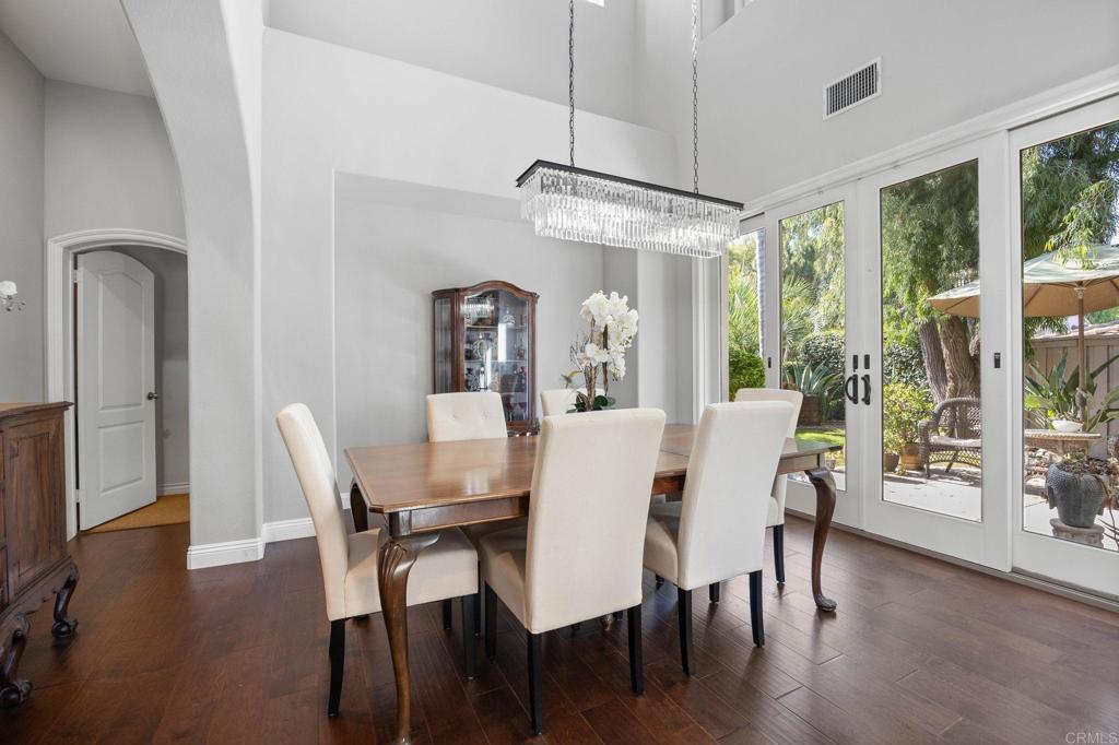 6269 Paseo Privado - photo 8