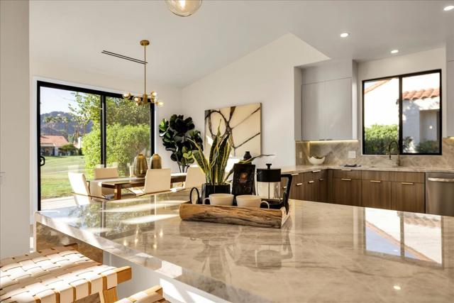78136 Calle Norte, La Quinta CA: https://media.crmls.org/mediaz/9fe471c0-078a-4059-b712-d915141a85fa.jpg
