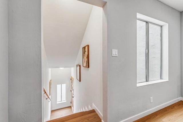 17221724 48th Avenue, San Francisco CA: https://media.crmls.org/mediaz/9fe4bf1e-bfcd-461f-980c-55f878af82d5.jpg