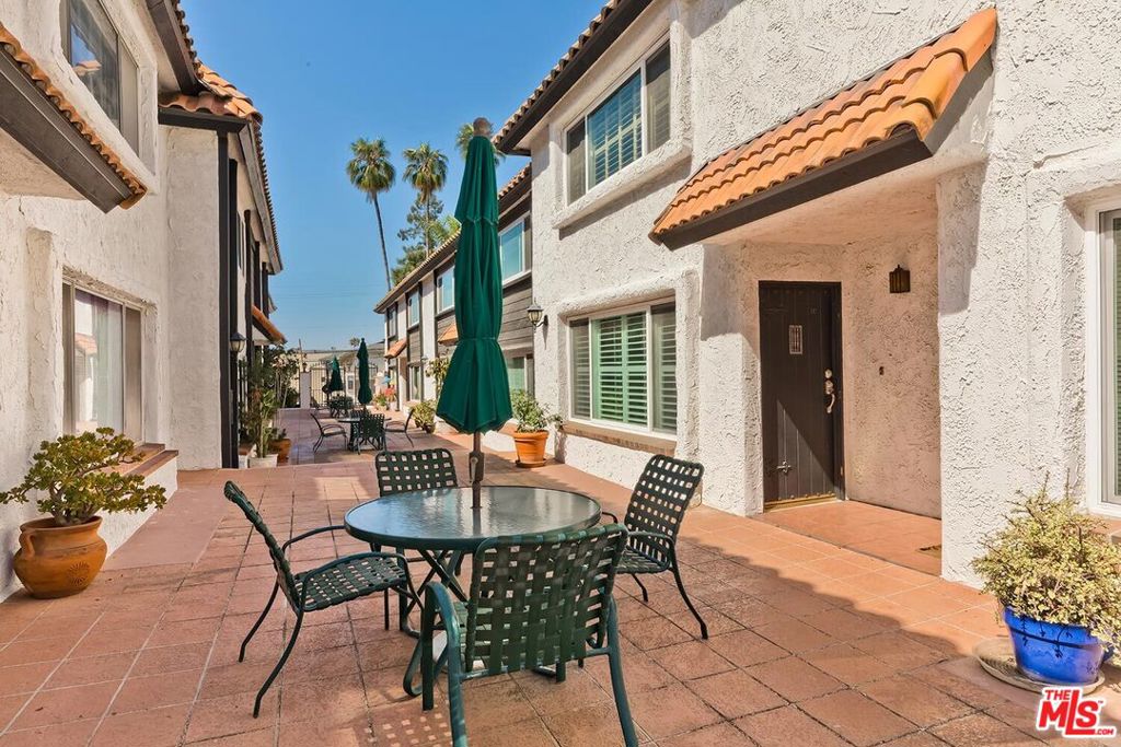 14332 Dickens Street #10