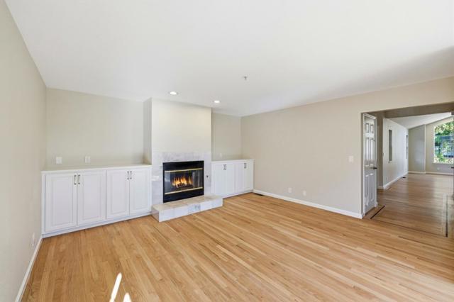 455 Avenue Portola, El Granada CA: https://media.crmls.org/mediaz/9fe62fdd-1c77-4a0f-9000-ee9f8ba5a3c7.jpg