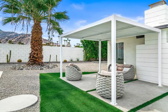 411 E Racquet Club Road, Palm Springs, CA 92262