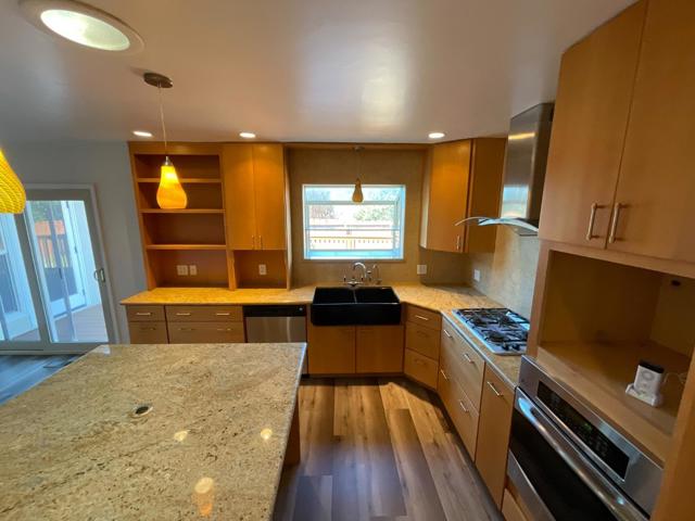 1081 Madrid Court, Seaside CA: https://media.crmls.org/mediaz/9fe7ed67-5e9c-4e74-96ae-021536d3b679.jpg