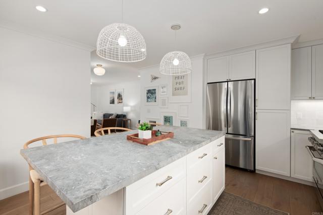 Image 9 of 34 For 937 3rd Street