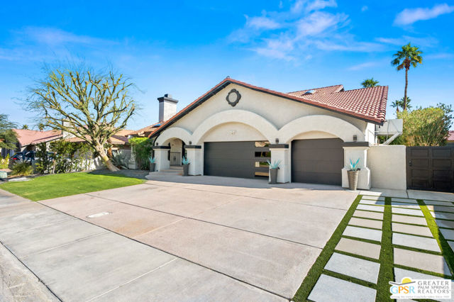 28220 Horizon Road, Cathedral City CA: https://media.crmls.org/mediaz/9fe816a7-89a6-4e1a-8870-52c58719f6b2.jpg