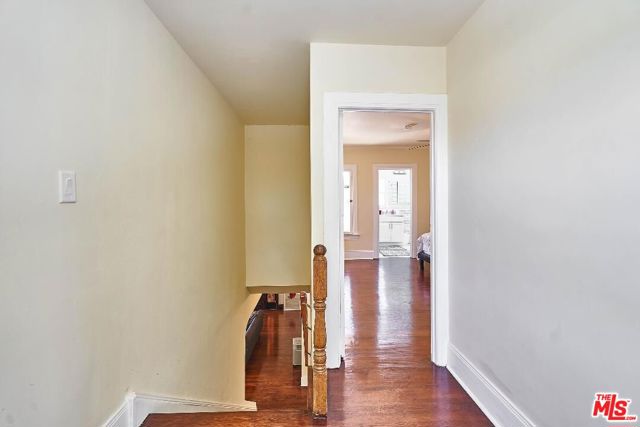 1283 South WINDSOR photo 30