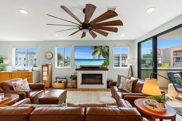 Detail Gallery Image 12 of 48 For 784 Grand Ave, Carlsbad,  CA 92008 - 3 Beds | 2/1 Baths