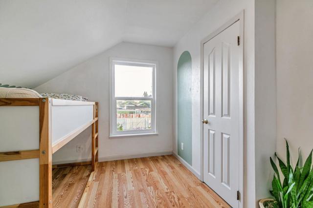 351 S 23rd Street, San Jose CA: https://media.crmls.org/mediaz/9fec25b1-d8a9-4b91-ac16-f684b54142ce.jpg