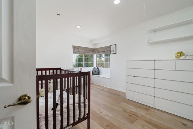 2048 Sierra Mesa Drive, Camarillo CA: https://media.crmls.org/mediaz/9ff0c33f-48c1-47fa-9115-a89361d5b8df.jpg