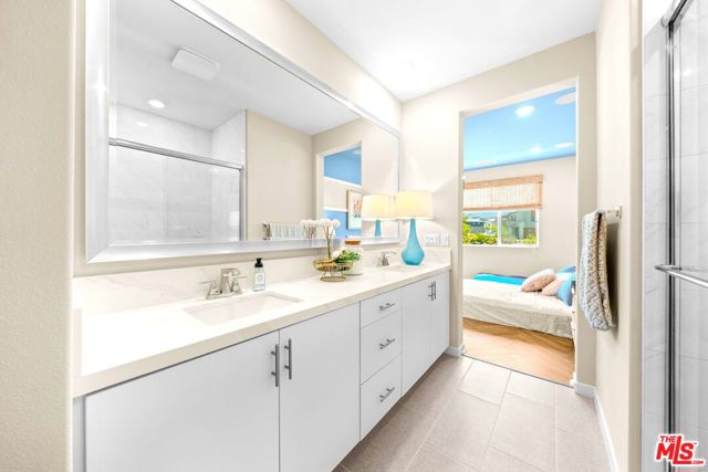27056 Tanager Lane, Valencia CA: https://media.crmls.org/mediaz/9ff12788-4878-4786-8988-e2f2065c9930.jpg
