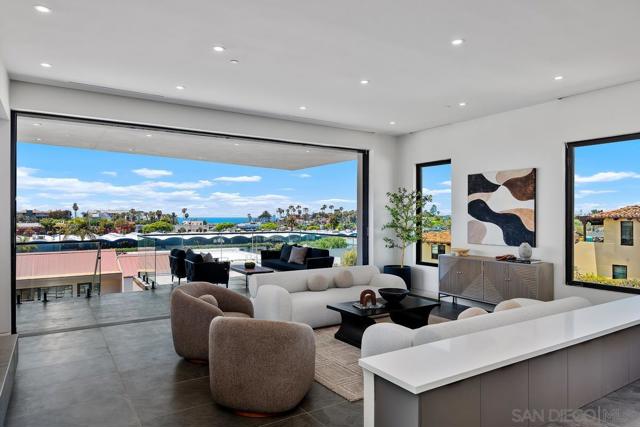 147 S Rios, Solana Beach CA: https://media.crmls.org/mediaz/9ff137c7-3bd0-4a77-937e-e6cb7b401816.jpg
