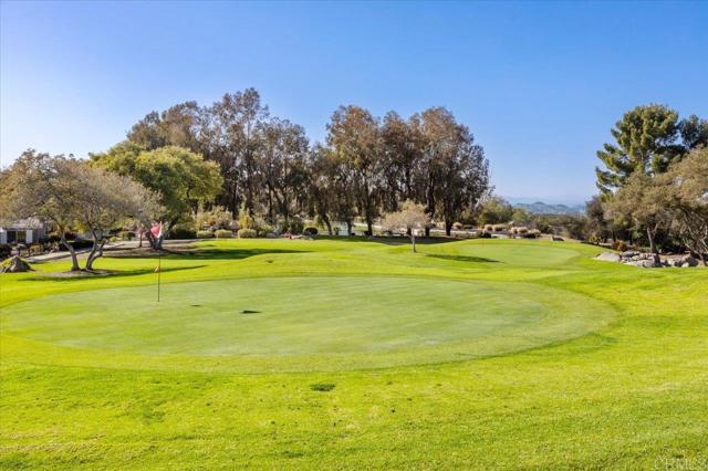 Detail Gallery Image 35 of 50 For 18218 Paradise Mountain Rd #81,  Valley Center,  CA 92082 - 2 Beds | 2 Baths