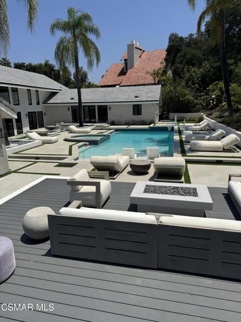 31754 Foxfield Drive, Westlake Village CA: https://media.crmls.org/mediaz/9ff1c2e4-e4c2-47a6-a05b-a27c614bb9a0.jpg