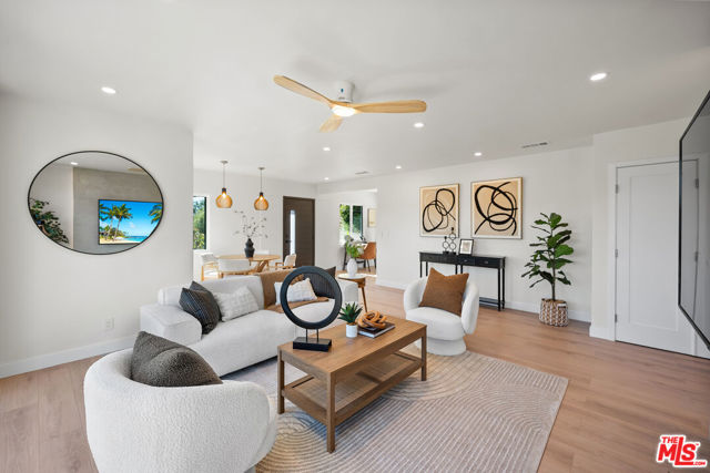 3260 Sagamore Way, Los Angeles CA: https://media.crmls.org/mediaz/9ff27555-13e6-49fc-8b7d-fb8c977b9bfd.jpg