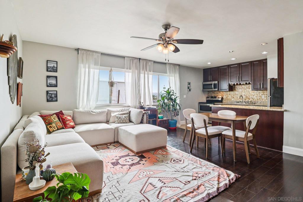 2266 Grand - photo 3