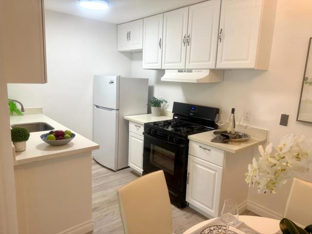 38500 Paseo Padre Pkwy, Fremont CA: https://media.crmls.org/mediaz/9ff37d88-f762-4414-8fff-4c5d62b90034.jpg