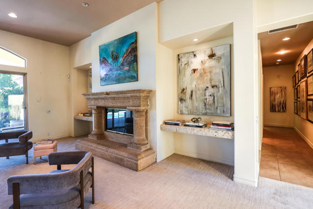 16 Villaggio Place, Rancho Mirage CA: https://media.crmls.org/mediaz/9ff3b4a6-c764-45b1-83af-3e00b400f835.jpg
